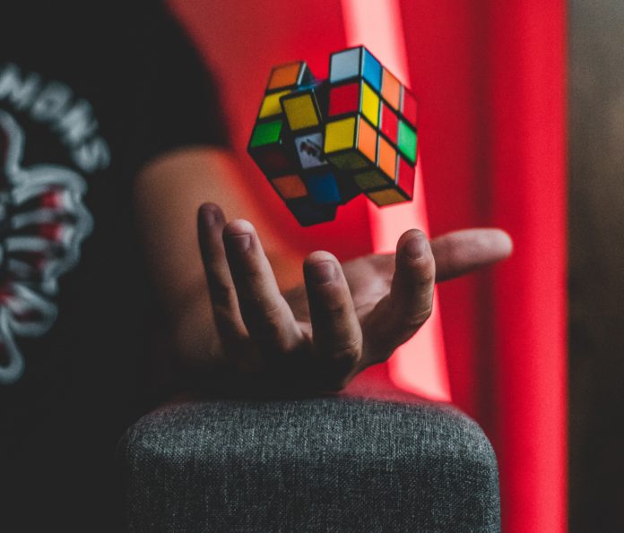 Rubik kocka | Cég & Brand