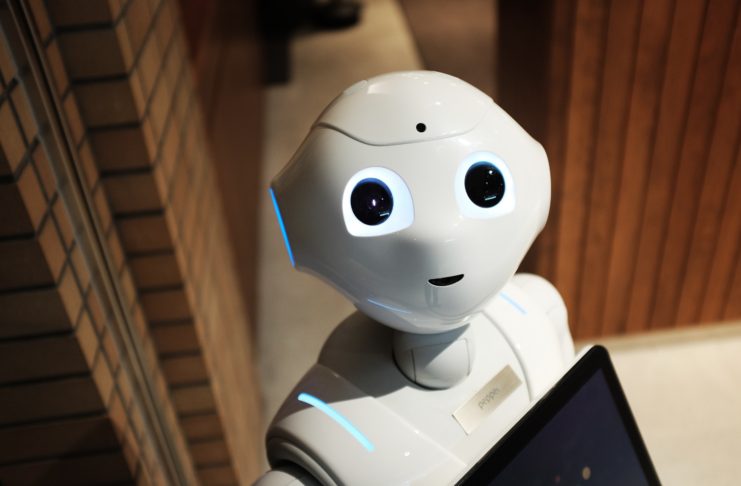 Technológia, robotok | | Cég & Brand
